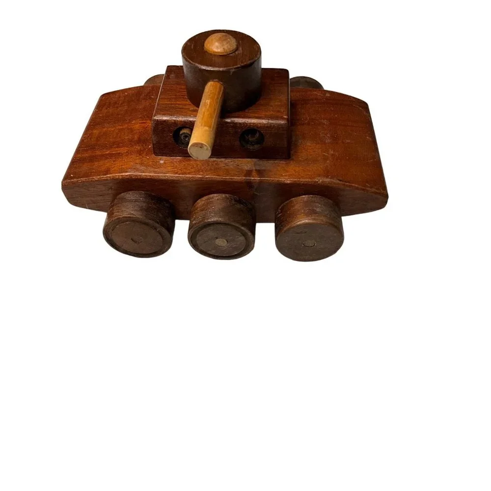 Wood toy tank‎ handcrafted working parts